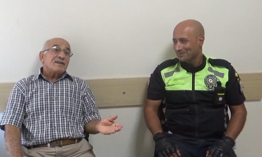 Kandıra’da Kalbi Duran Vatandaşı Polis Memuru Hayata Döndürdü