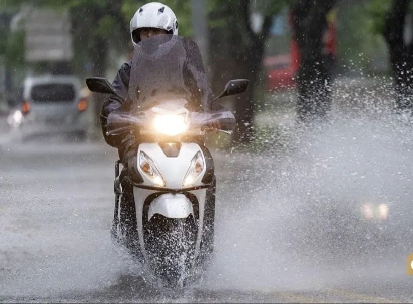 Kocaeli’de Motokuryelere Yağmur Engeli!